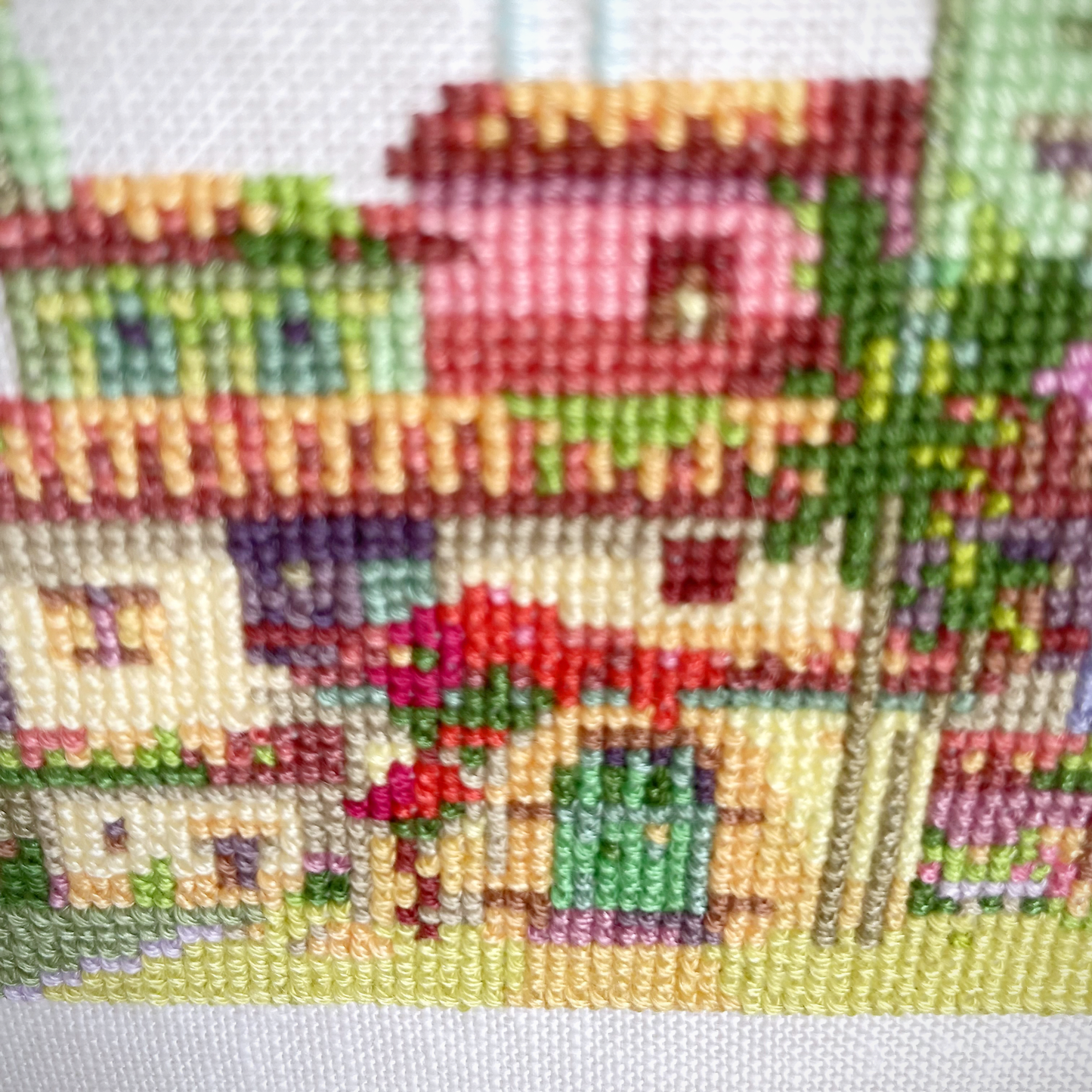 Hola Casita cross stitch pattern - Encanto movie