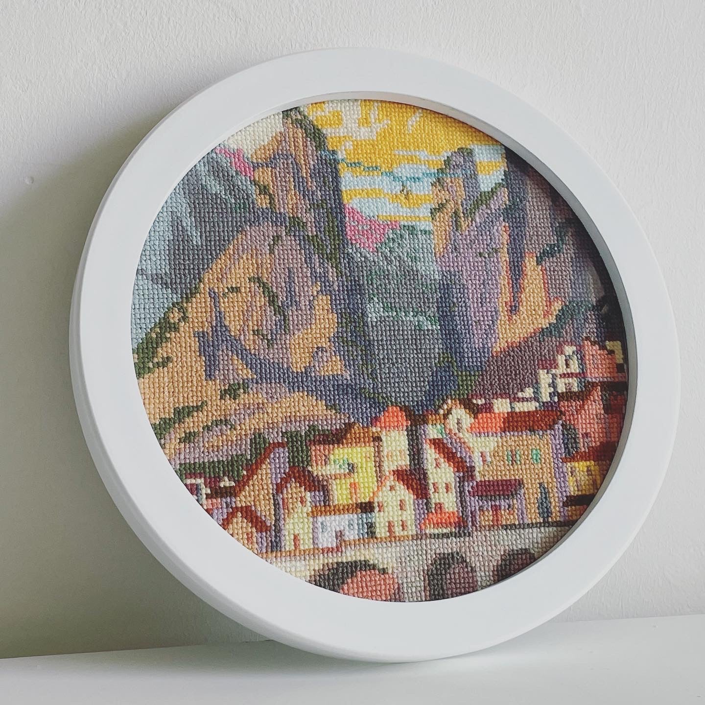 Provence landscape cross stitch pattern - Moustiers Sainte-Marie