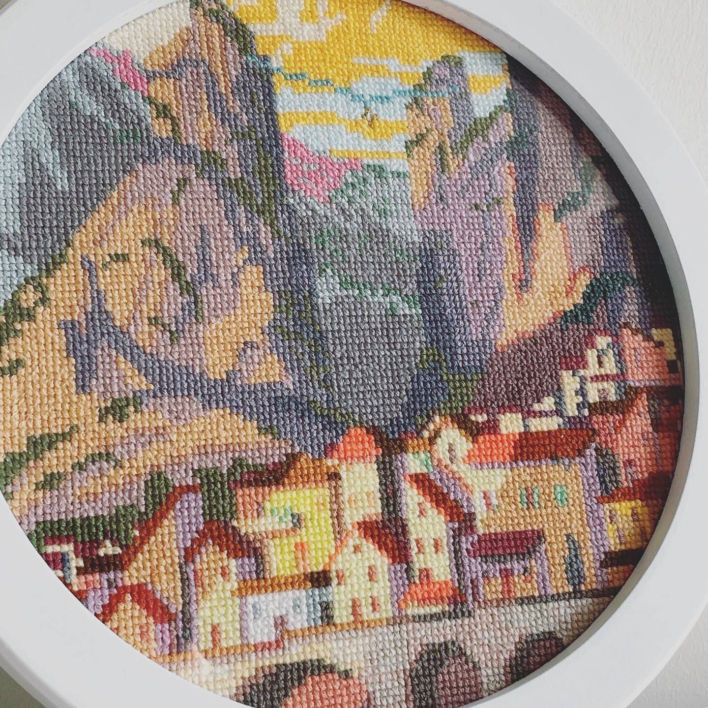 Provence landscape cross stitch pattern - Moustiers Sainte-Marie